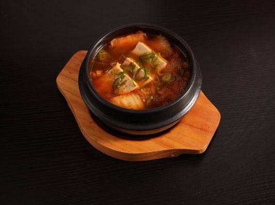 KIMCHI JJIGAE 김치찌개