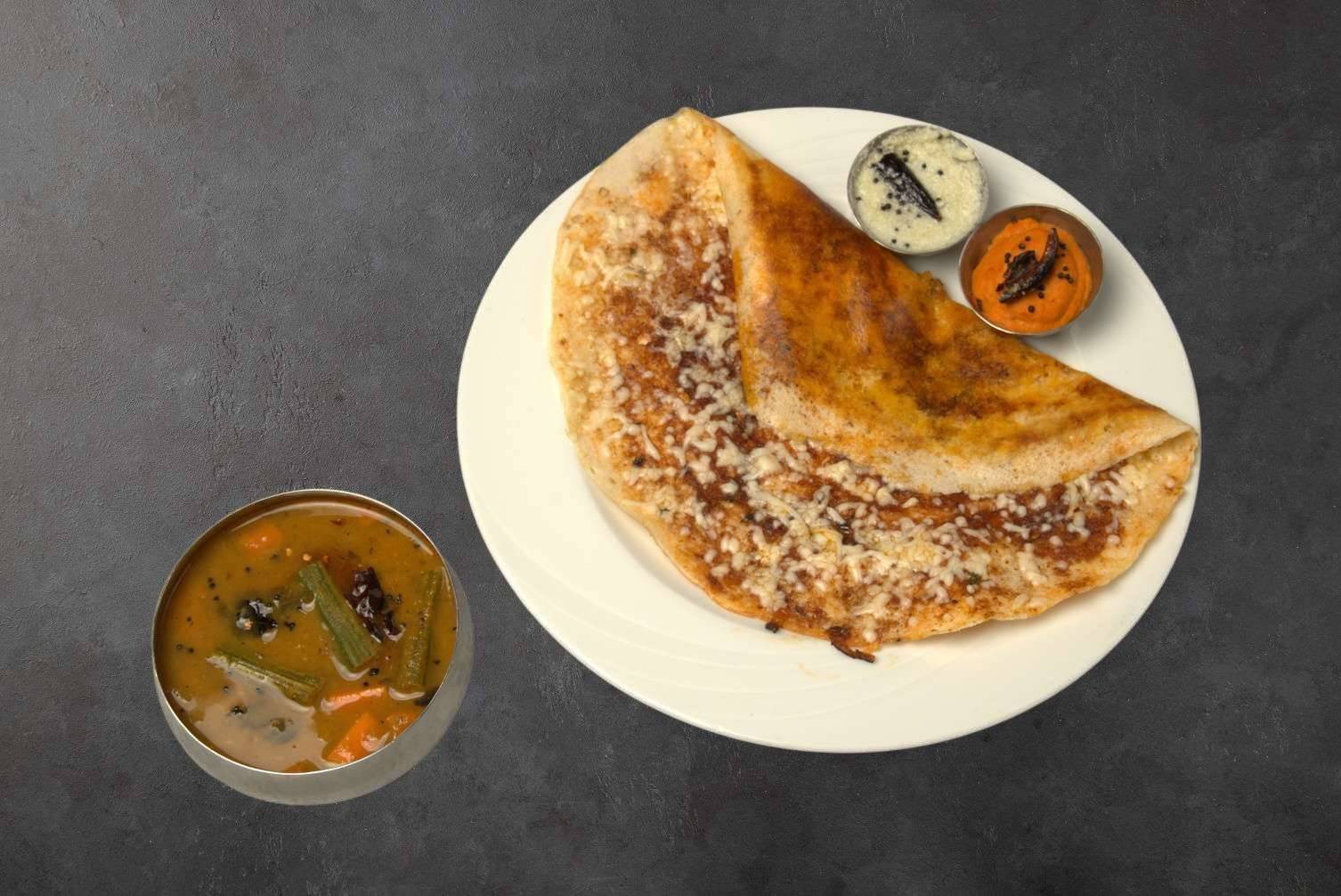 Schezwan Cheese dosa