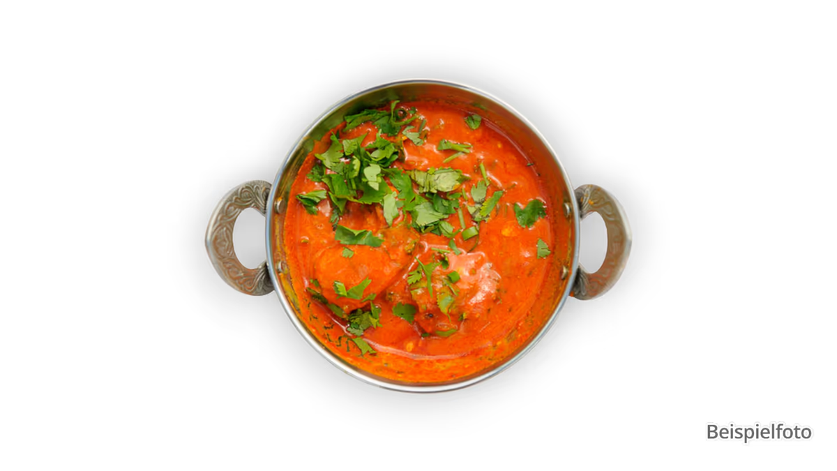 CHICKEN CURRY