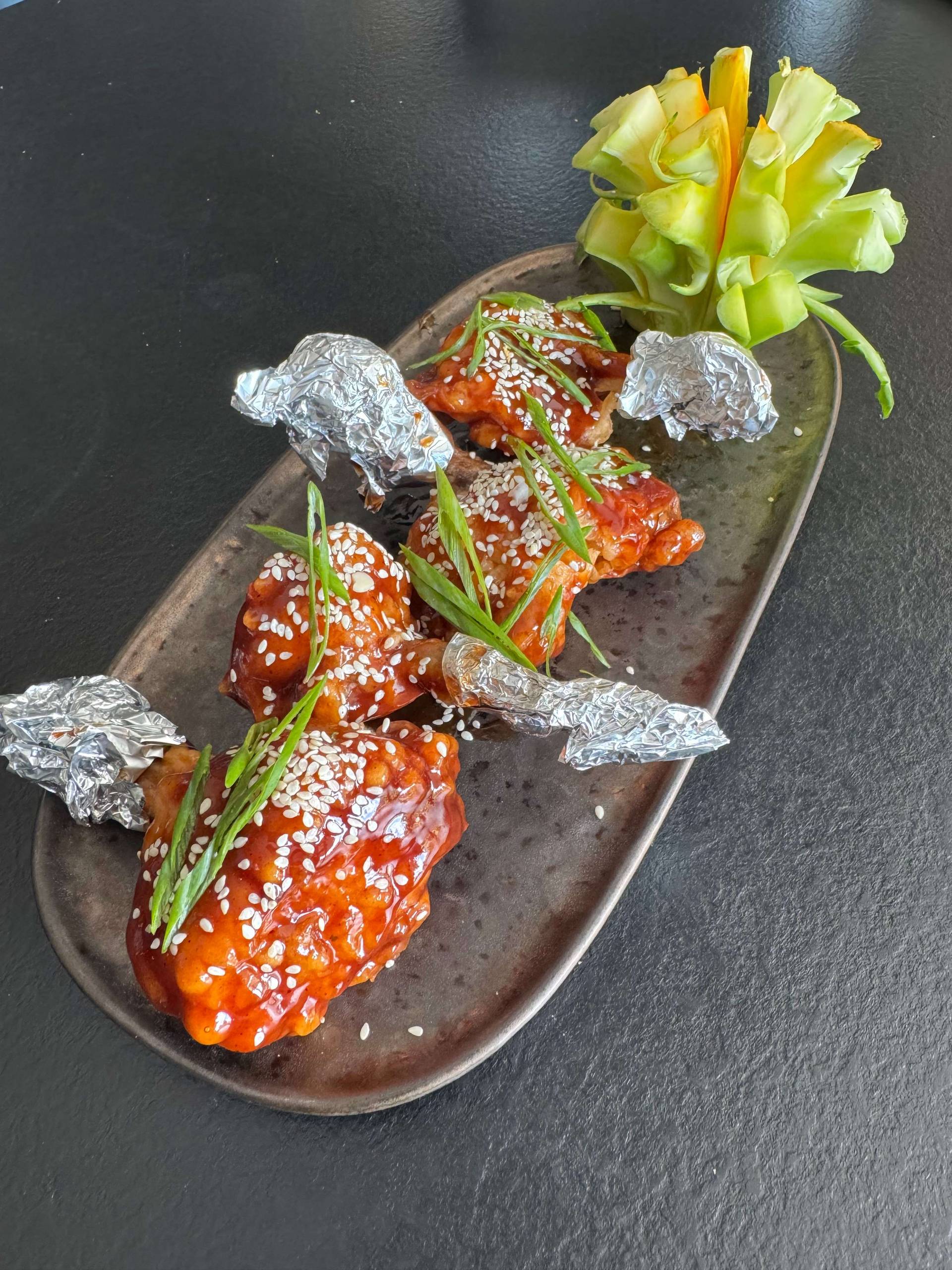 BBQ CHICKEN LOLLIPOPS (4STÜCK)