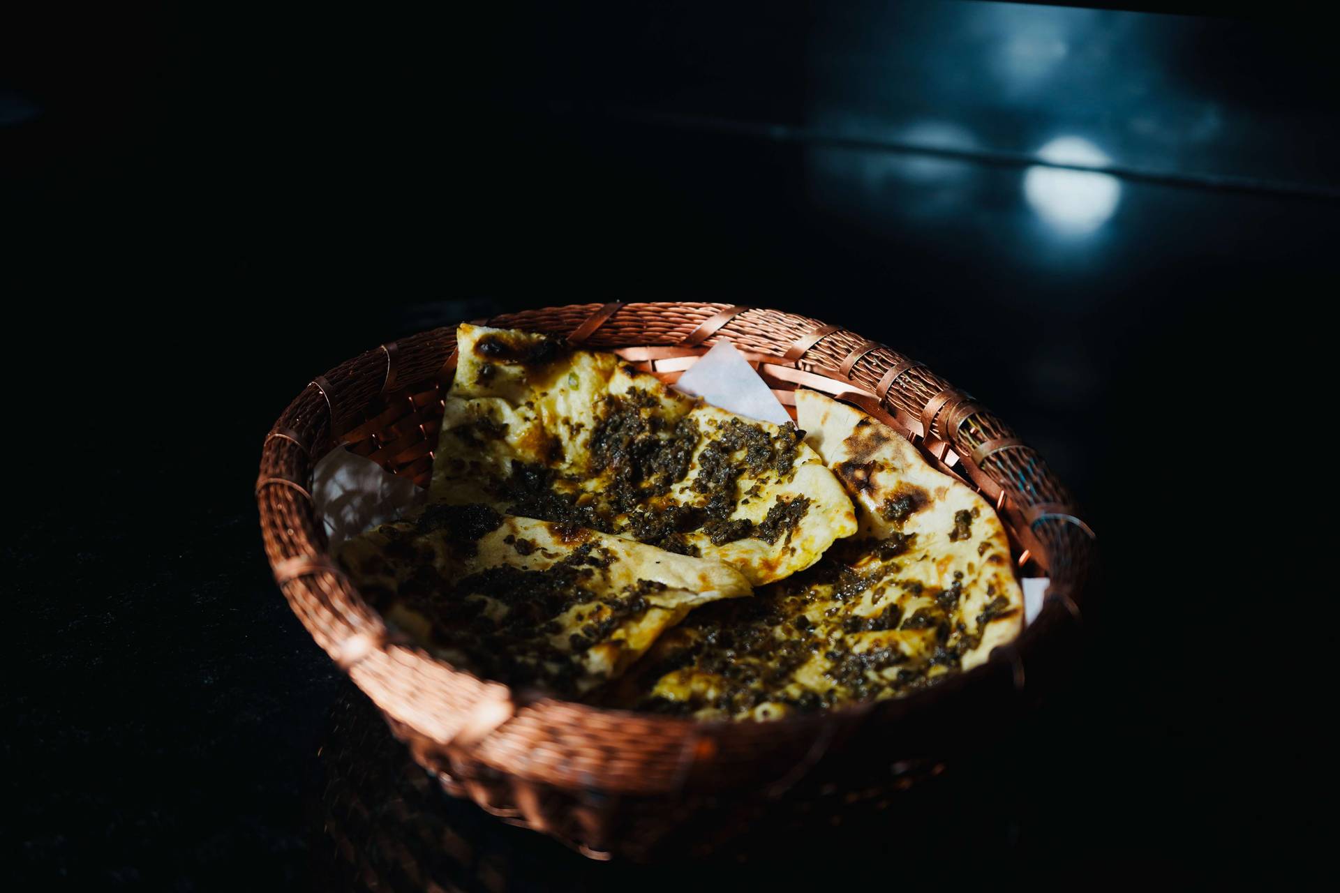 TRÜFFEL CHEESE NAAN
