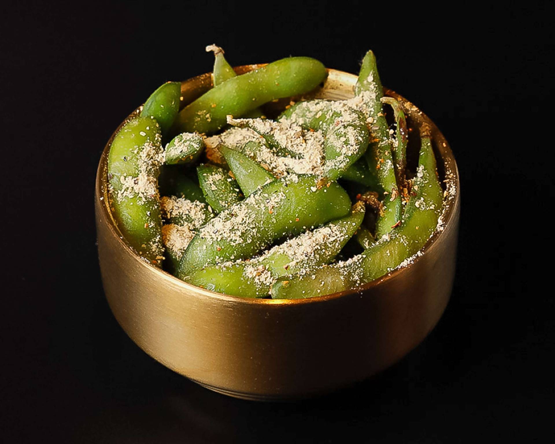 Edamame mit Knoblauch-Parmesan-Edamame
