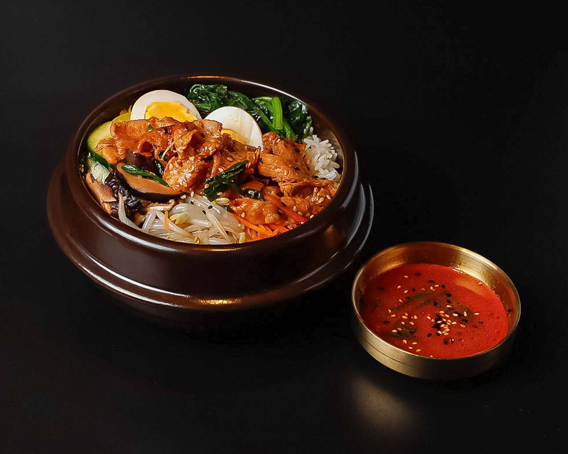 BIBIMBAP KOREAN RICE BOWL SCHWEINENFLEISCH