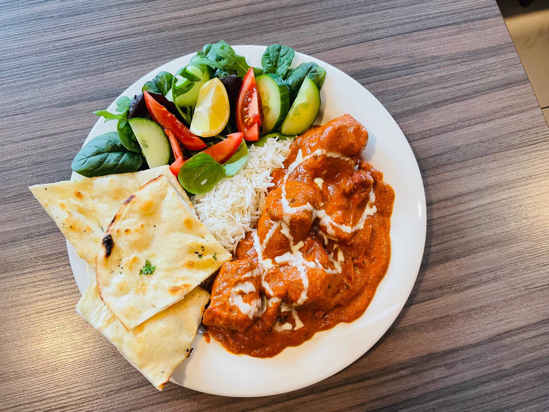Butter Chicken mit reis +naan brot