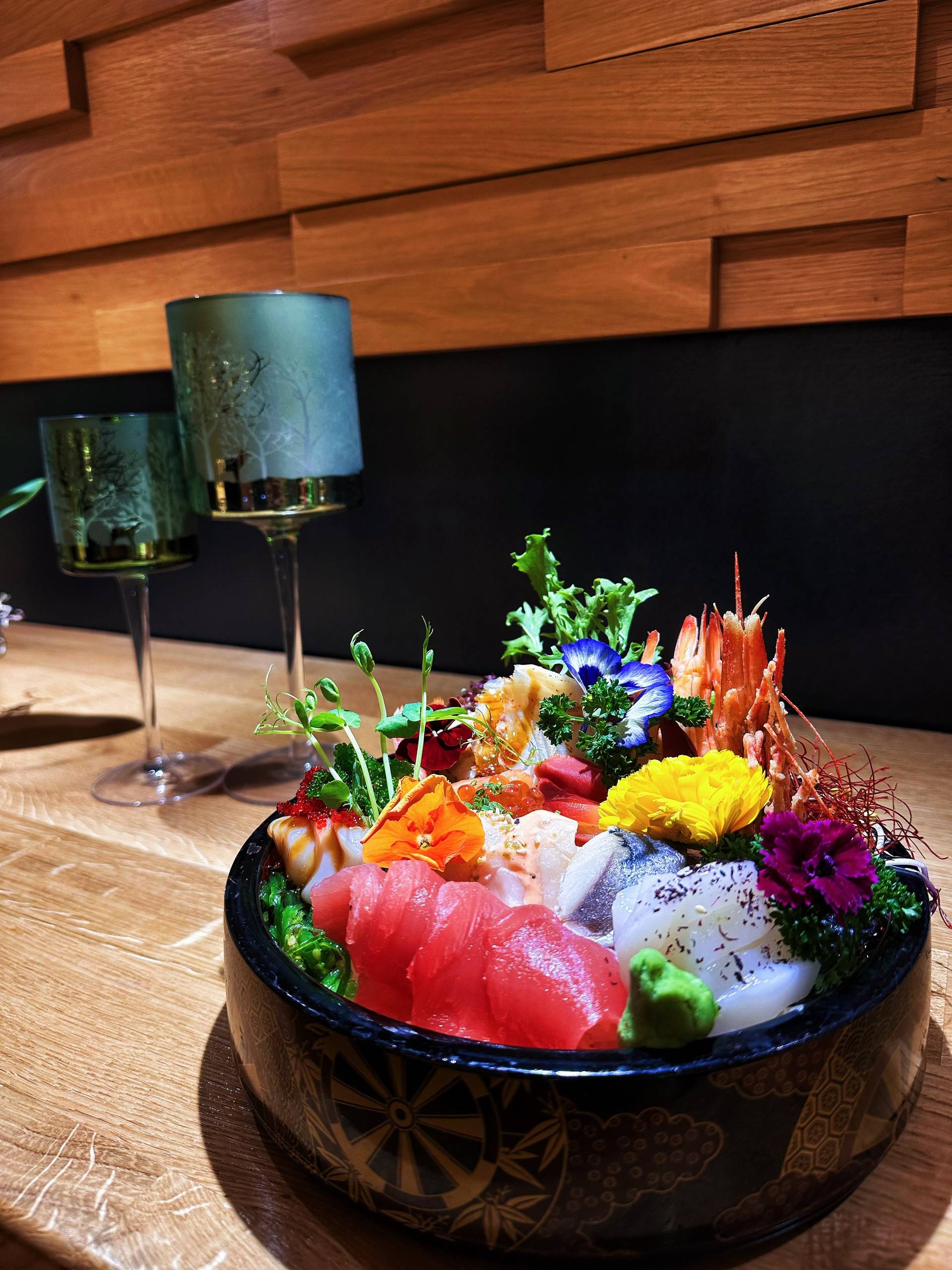 Chirashi Sushi de Luxe