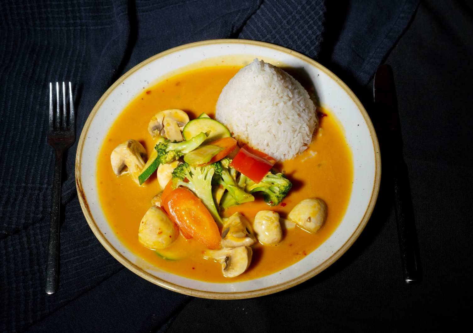 Gemüse in Mango-Chutney-Curry