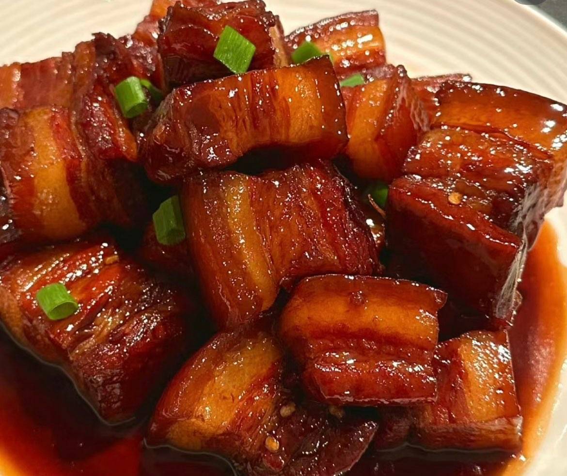 红烧肉Hong Shao Rou: Geschmorter Schweinebauch