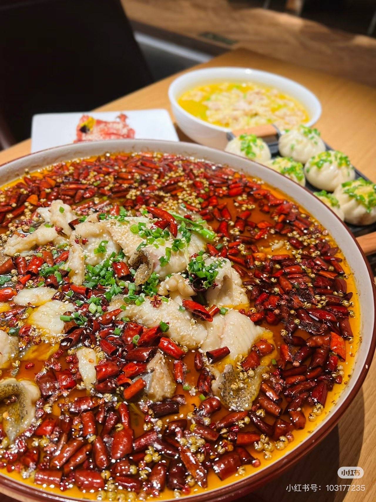 水煮鱼Fish in Sichuan Chili suppe