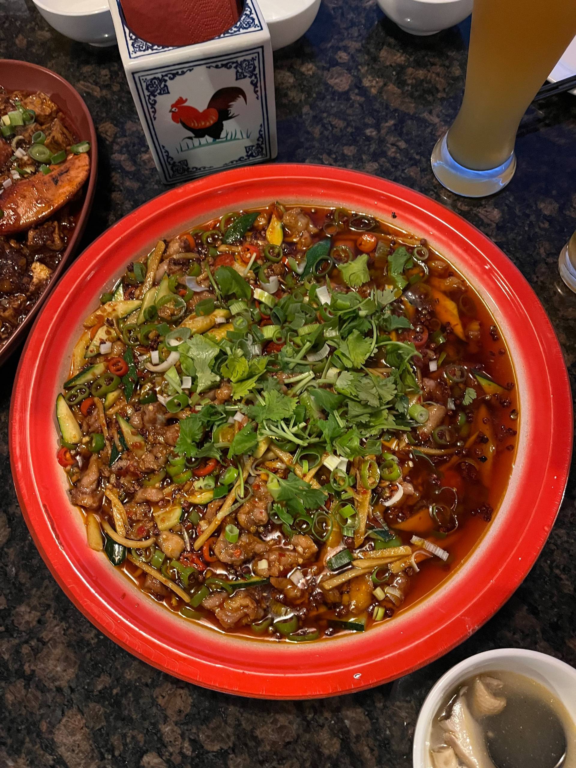 姜丝嫩兔丁 (大份）Häse mit Chili Ingwer und Knoblauch（große Portion)