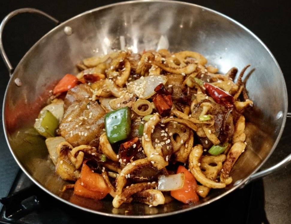 干锅鱿鱼Gebratene Tintenfish mit Szechuan Art Chili Soße