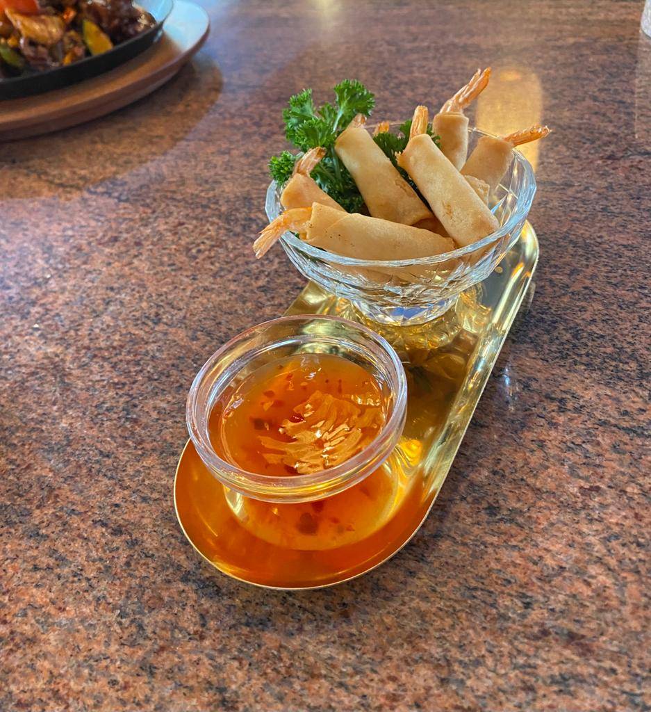 炸虾春卷Frühlingsrolle mit Garnele 8 Stück