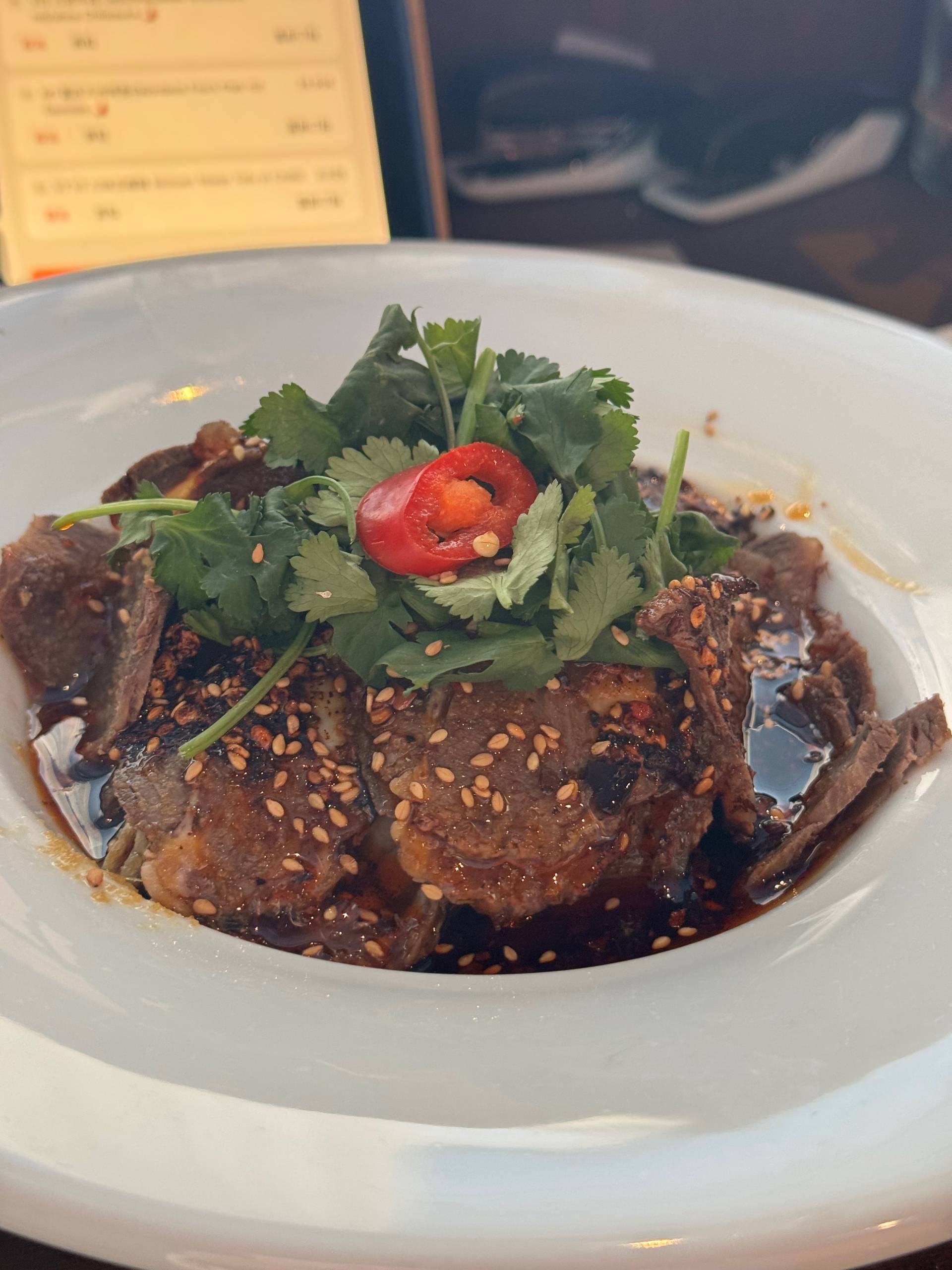 川味牛肉 Geschnetzeltes Rindfleisch mit/ohne Chilisauce 🌶️