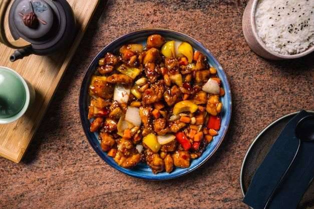 宫保鸡丁Gongbao Hähnchen