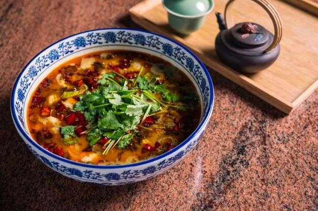 酸菜鱼 Fisch mit Sauerkohl