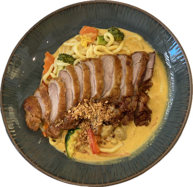 UDON NUDELN MIT ERDNUSS-CURRY