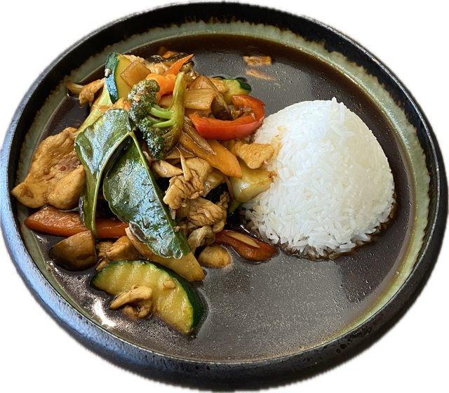Chop Suey  Hähnchen mit saisonalem Gemüse in dunkeler Soße,dazu Reis
