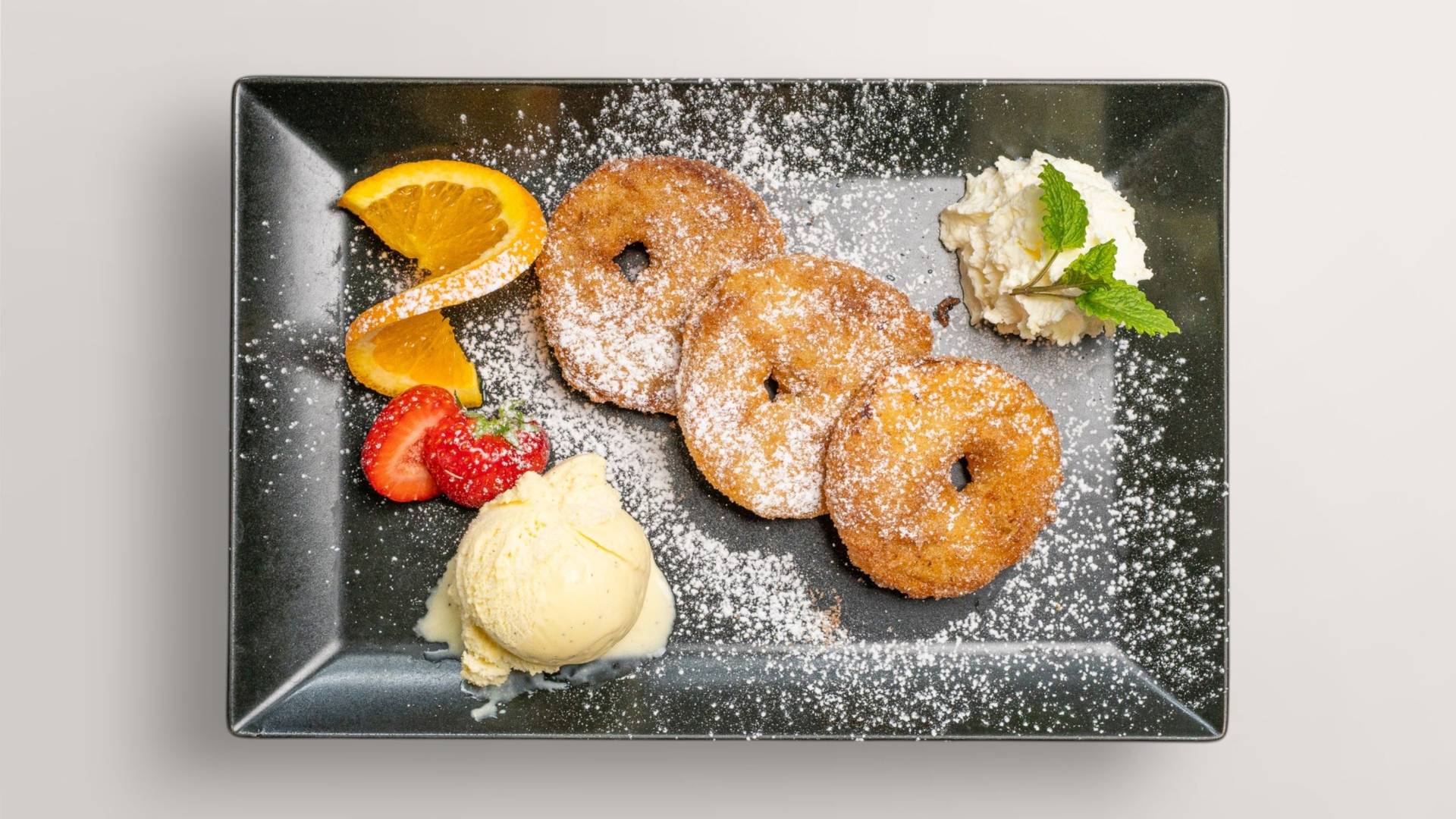 Apple fritters