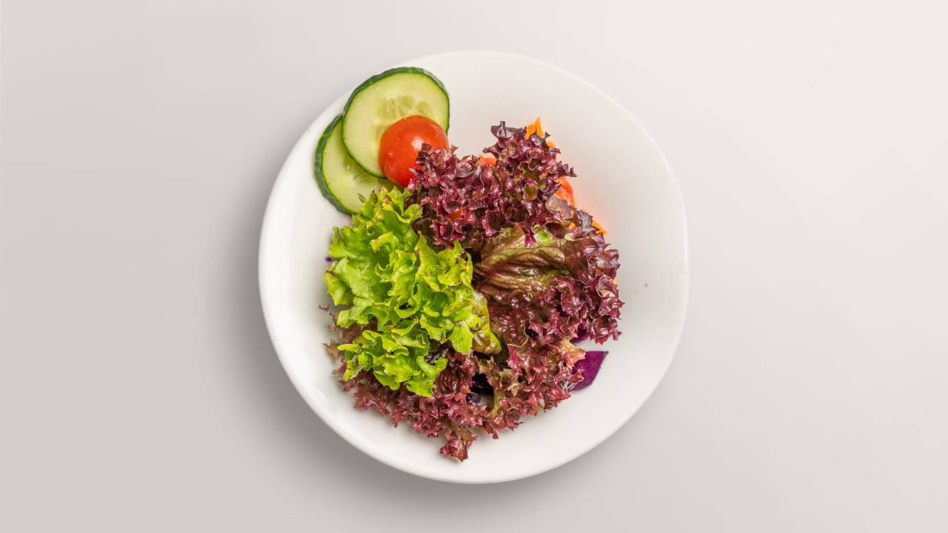 Small garden salad