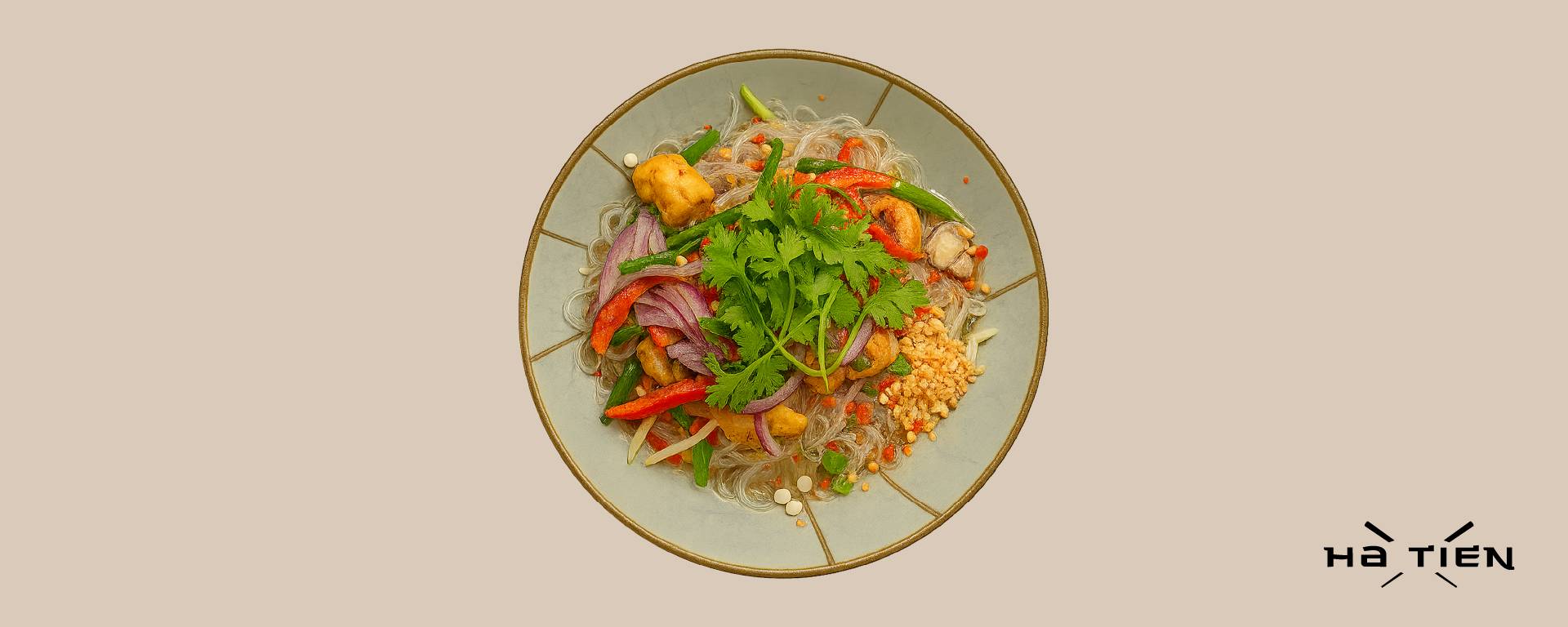 Salat-Bowl: wähle Topping & Dressing