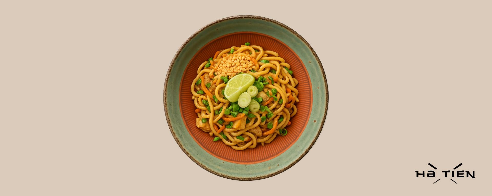Udon-Nudeln: wähle Topping & Gewürzpaste