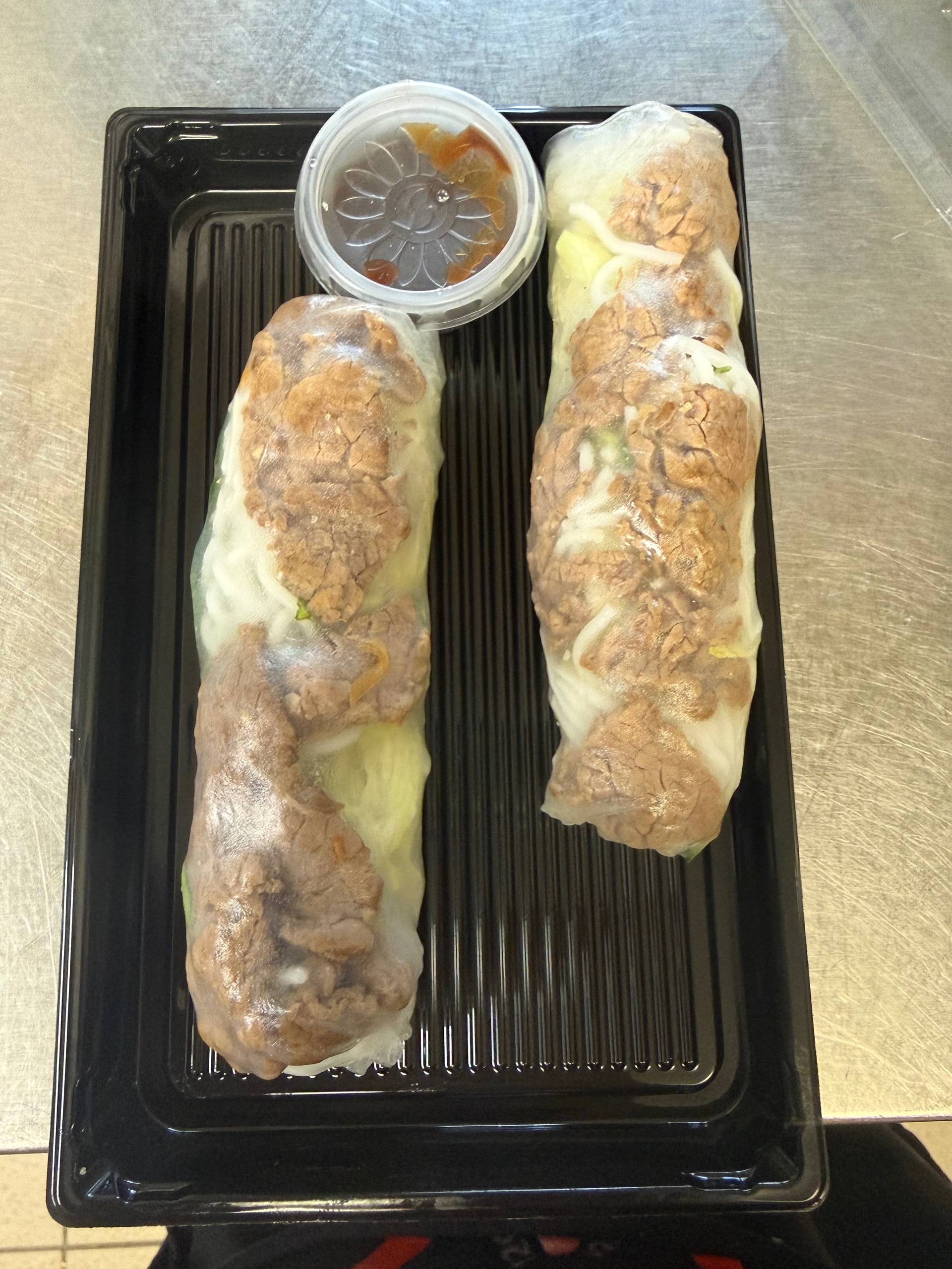 2 Stück/kalt mit Rindfleisch und Zitronengras